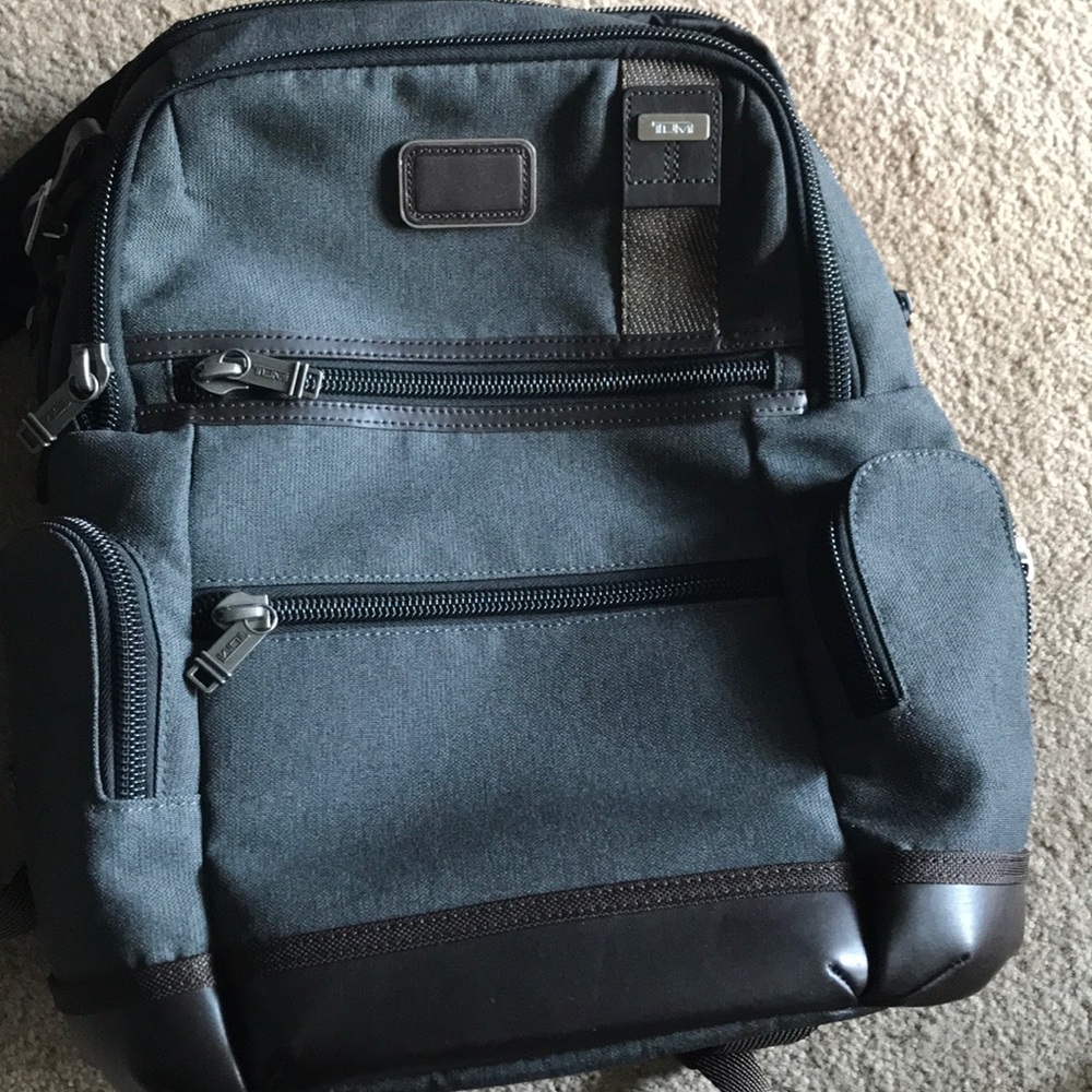 Backpack - Picture 6 of 8